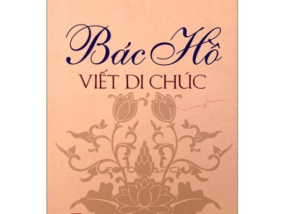 Bác Hồ Viết Di Chúc PDF