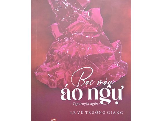Bạc Màu Áo Ngự PDF